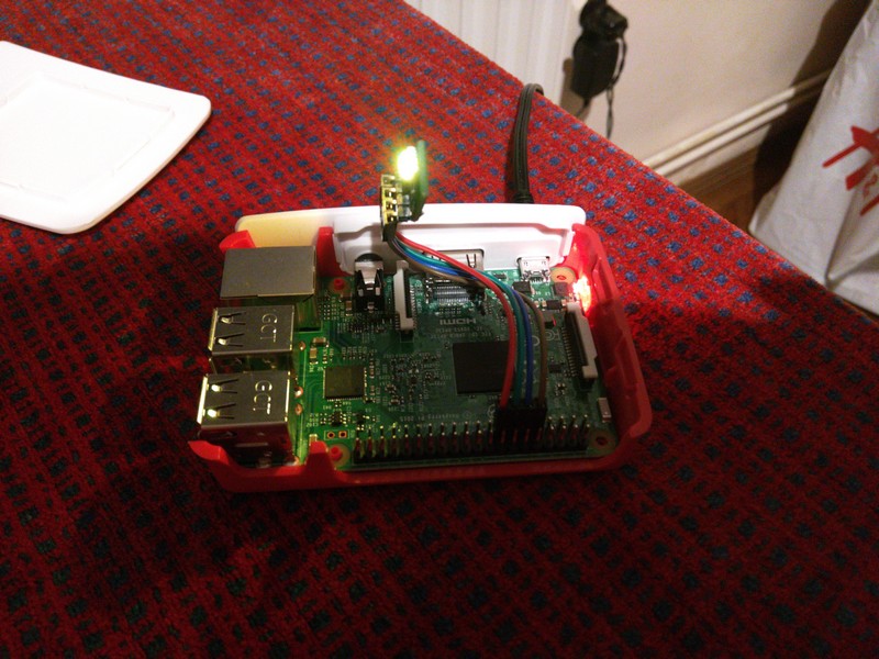 raspberry pi 3 model b - opened